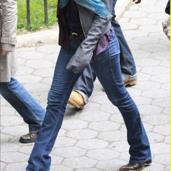 💞Michael Kors 💞long boot cut jeans - Picture 2 of 8